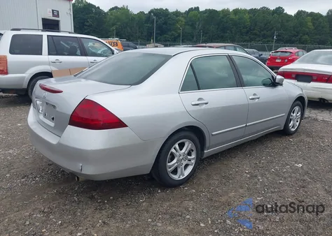 2006 Honda Accord 2.4 Se из США, поврежденный, VIN 1HGCM56306A048120